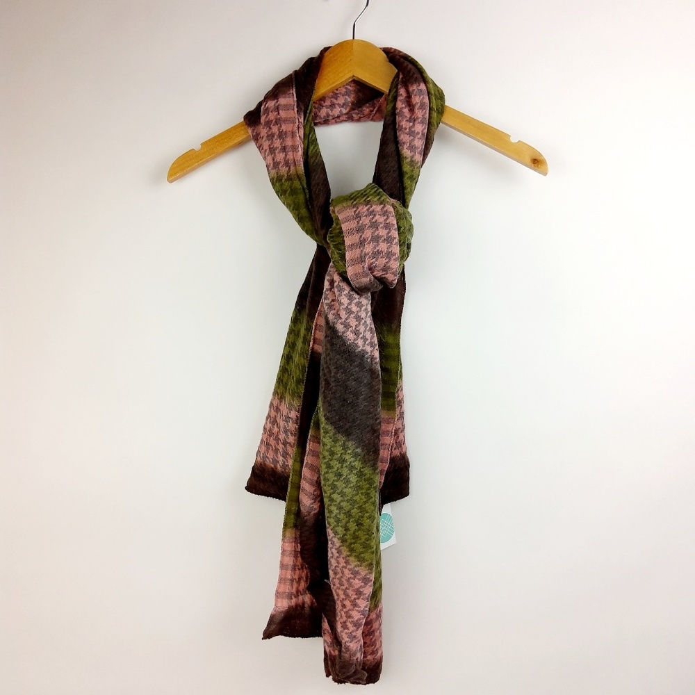 Stitch Fix Octavia Chester Houndstooth Scarf OS - Picture 4 of 4